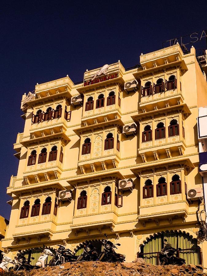 Hotel Mewari Villa Udaipur Eksteriør bilde