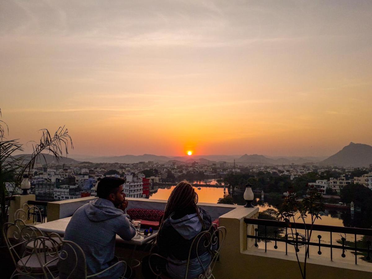 Hotel Mewari Villa Udaipur Eksteriør bilde