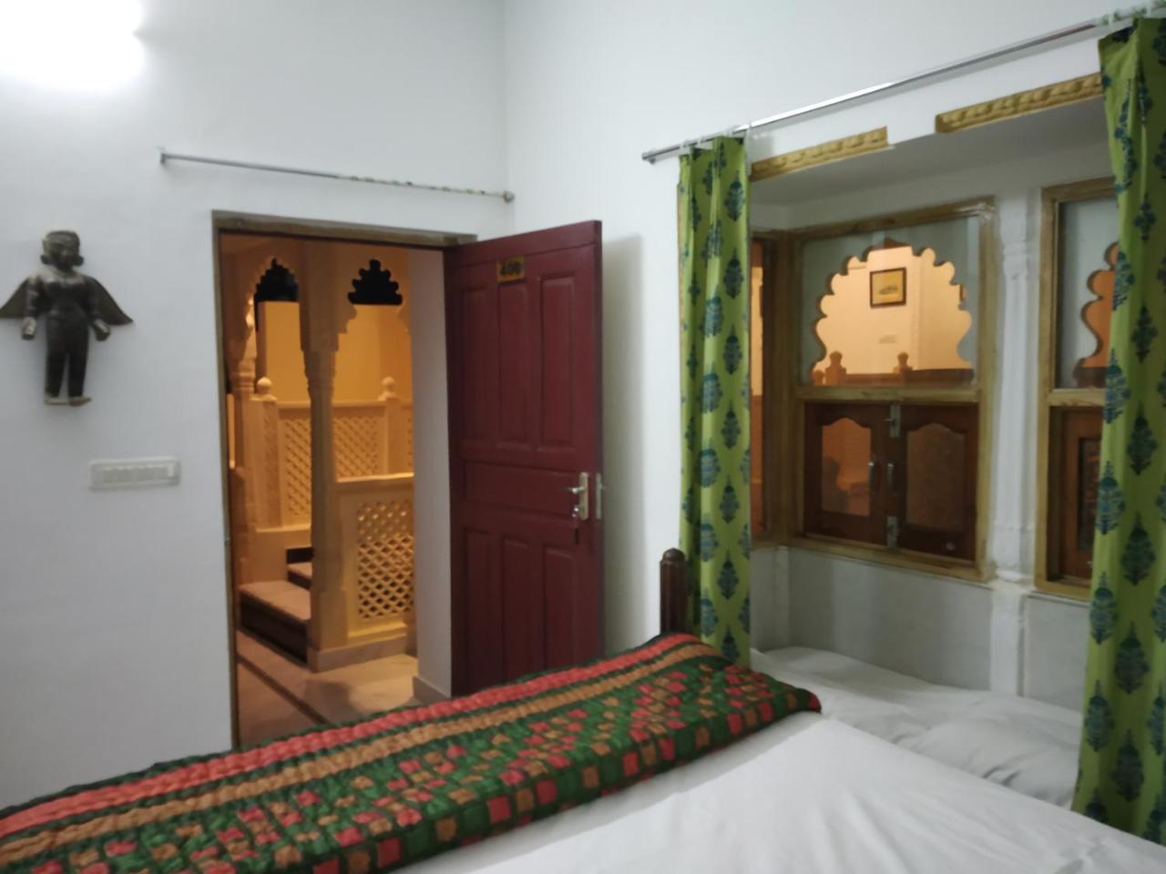 Hotel Mewari Villa Udaipur Eksteriør bilde